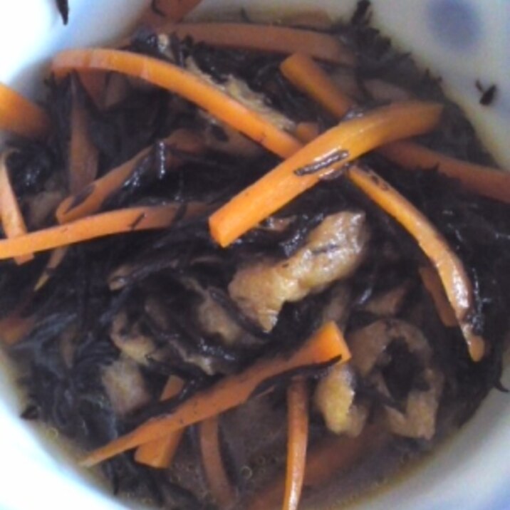 2人分のひじきの煮物